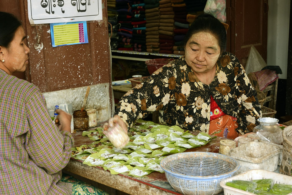 Making betel nut paan, which the locals chew