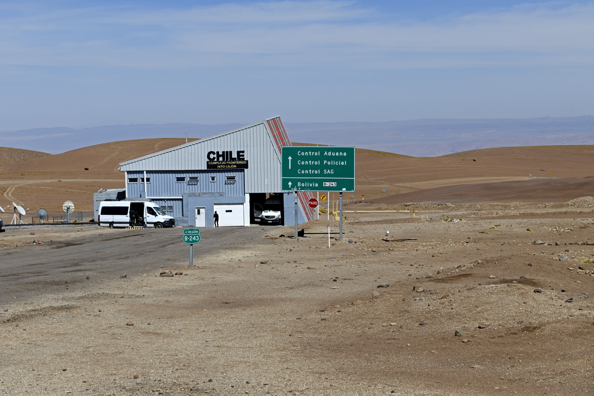 Border control on road to Bolivia (elevation 14,925 ft)