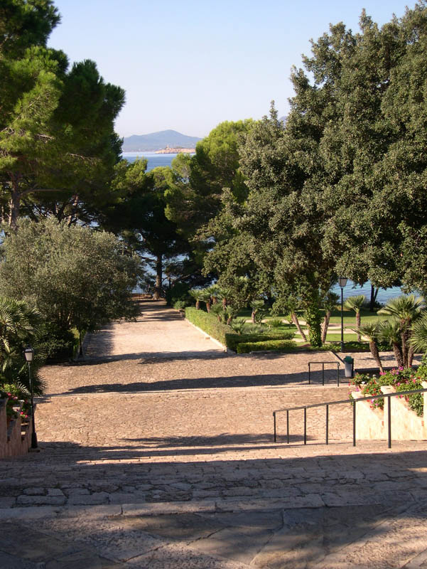 Mallorca 2004 / Hotel Grounds