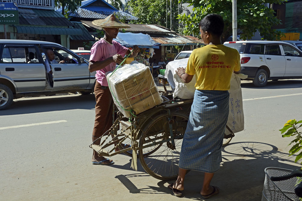 Unloading cargo from bicycle (1 of 4)